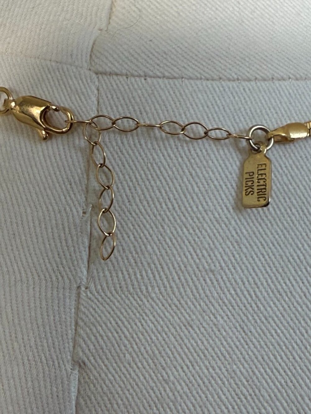 Electric Picks | Python Necklace - Picture 3 of 3